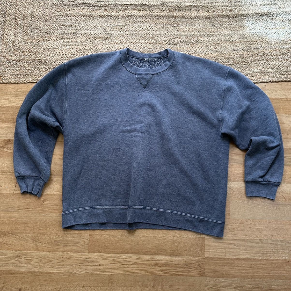 Russell Athletic × Vintage Vintage faded blue/grey Russell athletic crew Size US XL / EU 56 / 4 - 1 Thumbnail