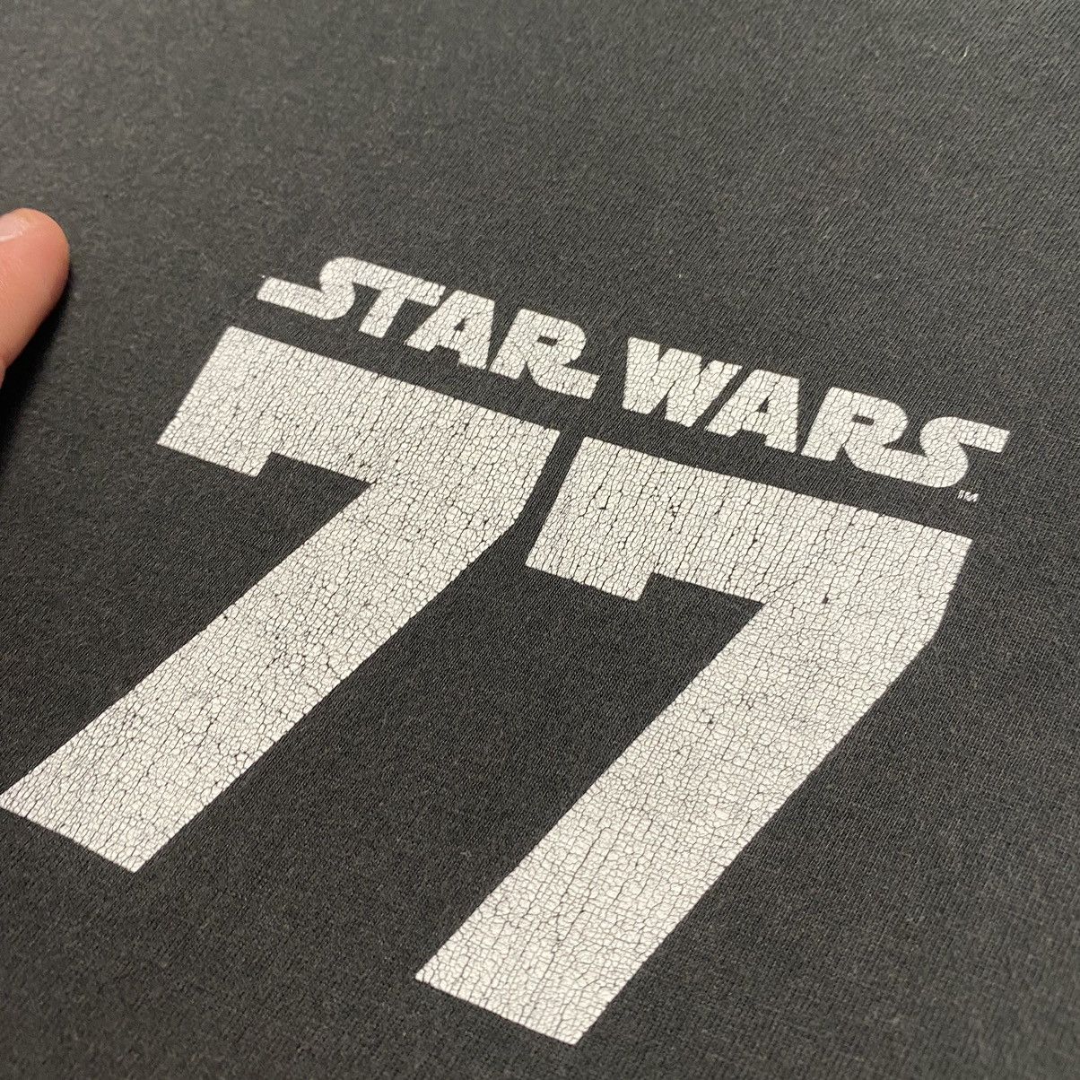 Star Wars × Vintage Vintage Star Wars Darth Vader 77 black faded movie tee Size US L / EU 52-54 / 3 - 5 Thumbnail