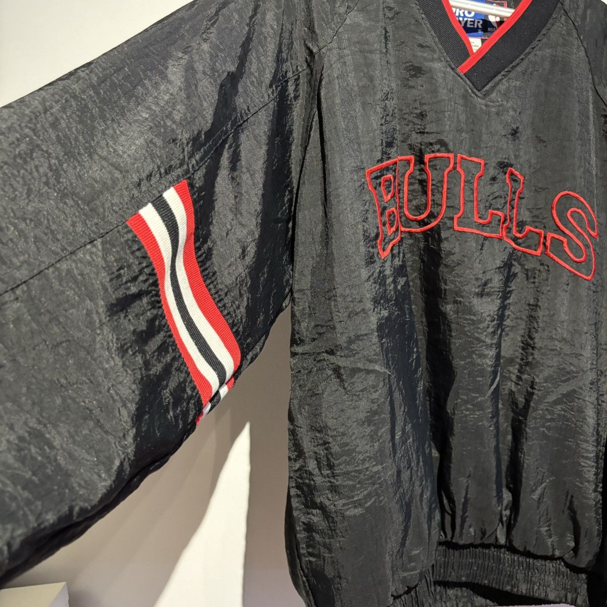 NBA × Pro Player × Vintage Vintage 90's Chicago Bulls Pro Player Windbreaker Black NBA Size US M / EU 48-50 / 2 - 5 Thumbnail
