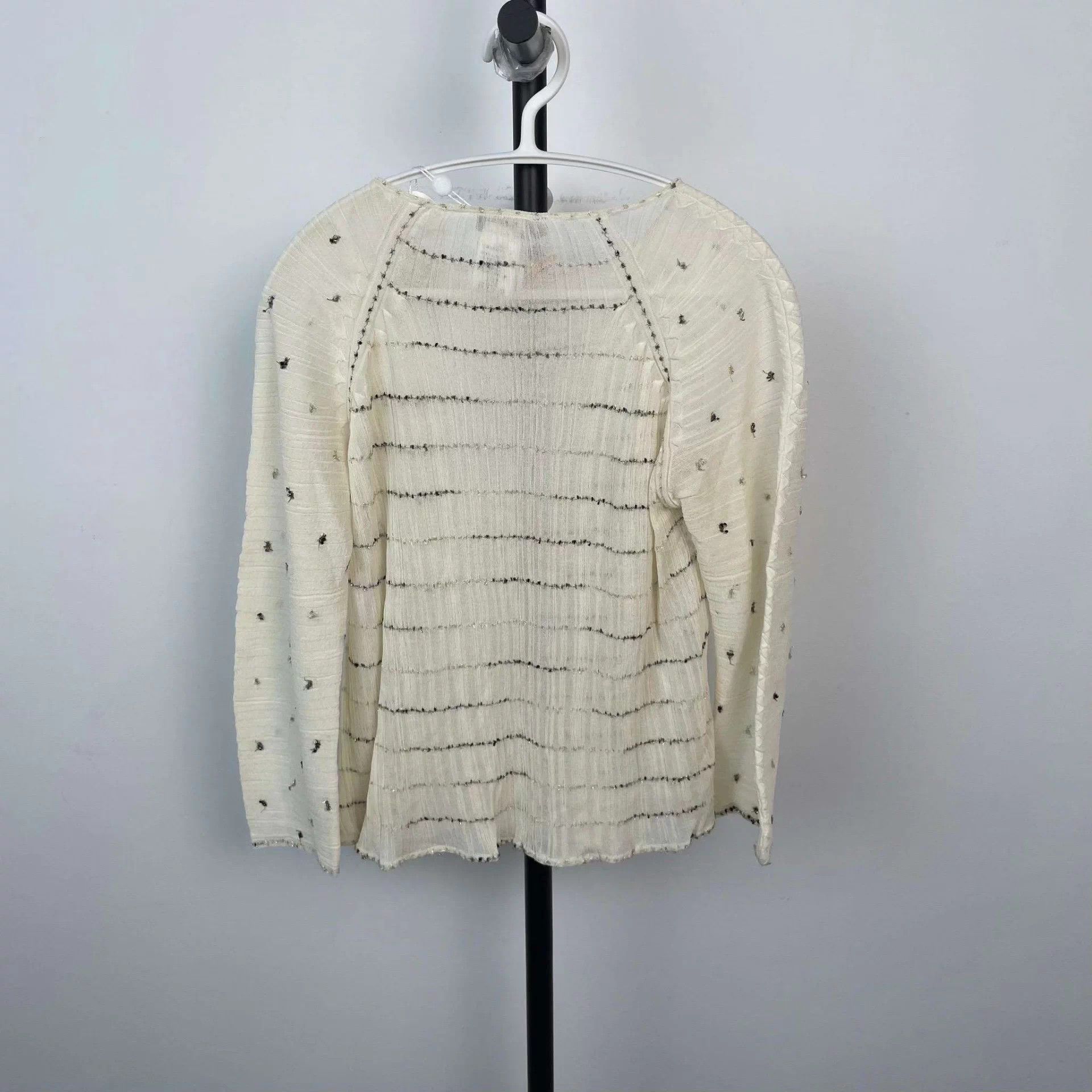 Chanel Chanel Greek Collection lightweight gold-threaded top 36 Size XS / US 0-2 / IT 36-38 - 2 Thumbnail