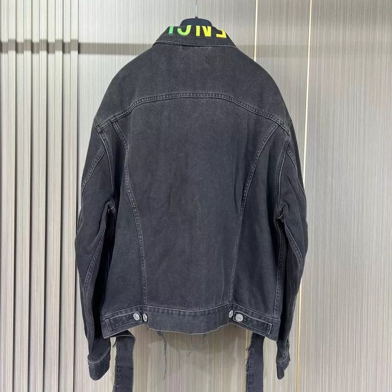 Balenciaga Balenciaga size 34 Embroidered Rainbow Letter Denim Jacket Size US M / EU 48-50 / 2 - 2 Thumbnail