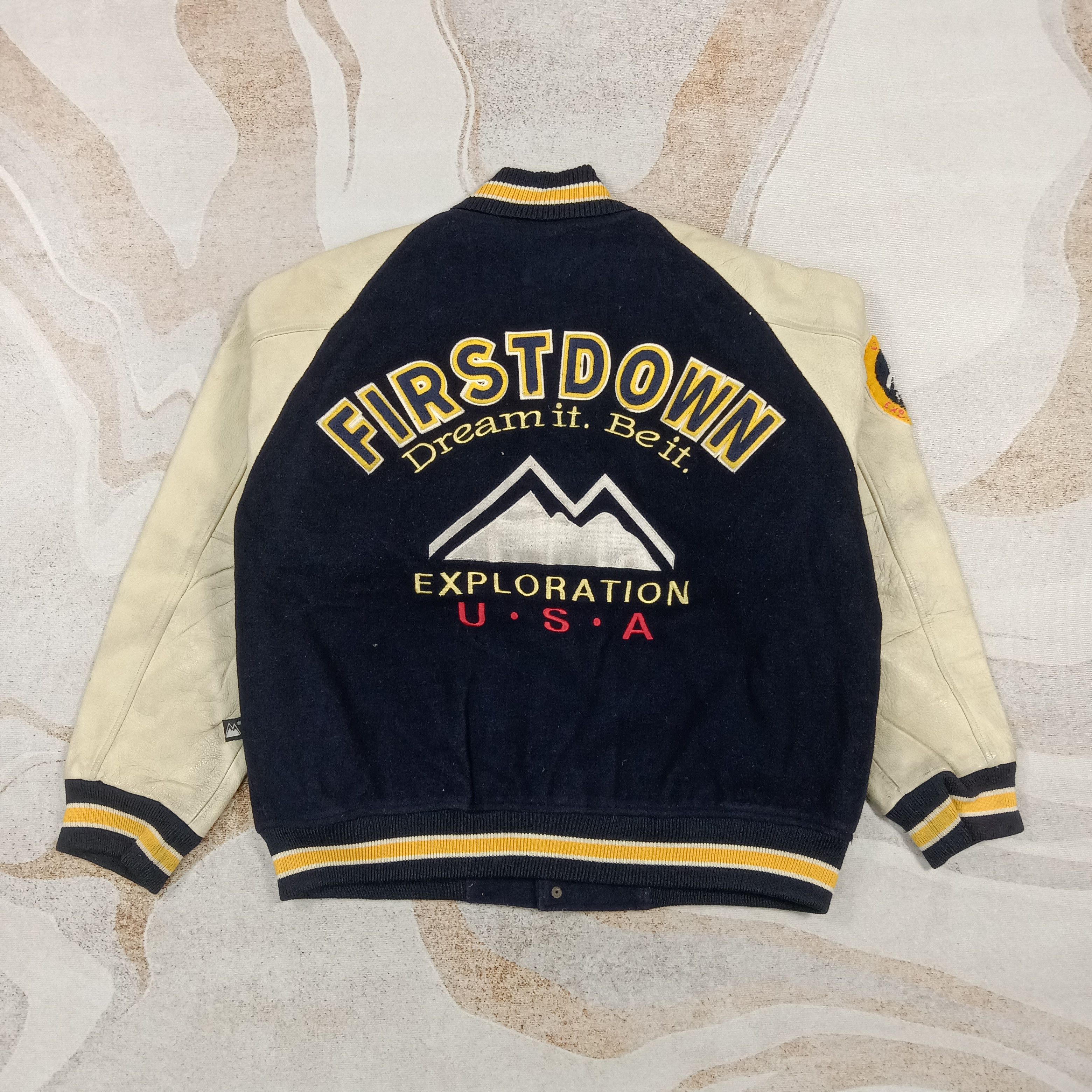 Vintage First Down Exploration American Varsity Jacket C91N34 Size US L / EU 52-54 / 3 - 1 Thumbnail
