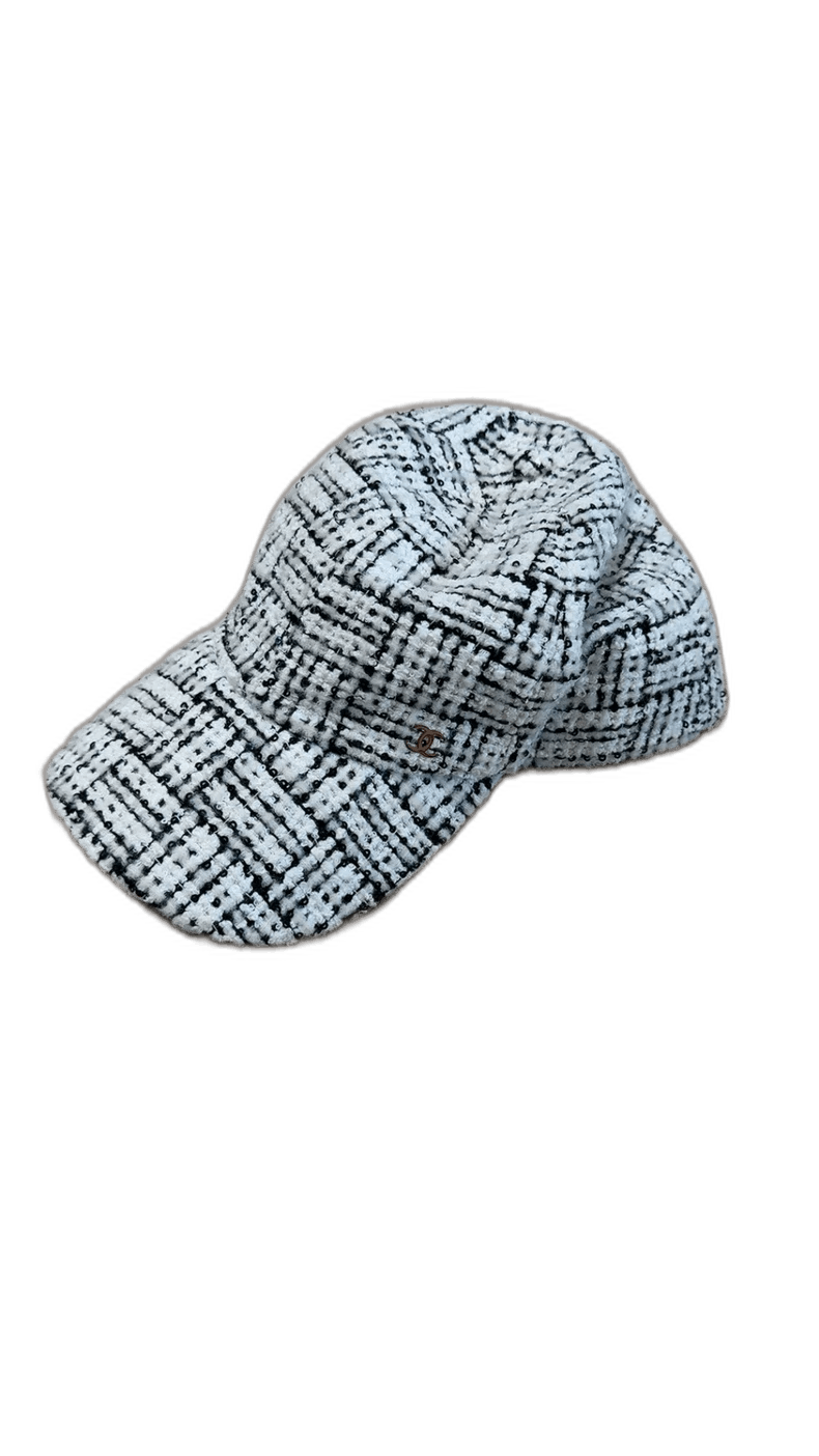 Chanel Chanel Black and White Pattern Cap Size ONE SIZE - 1 Thumbnail