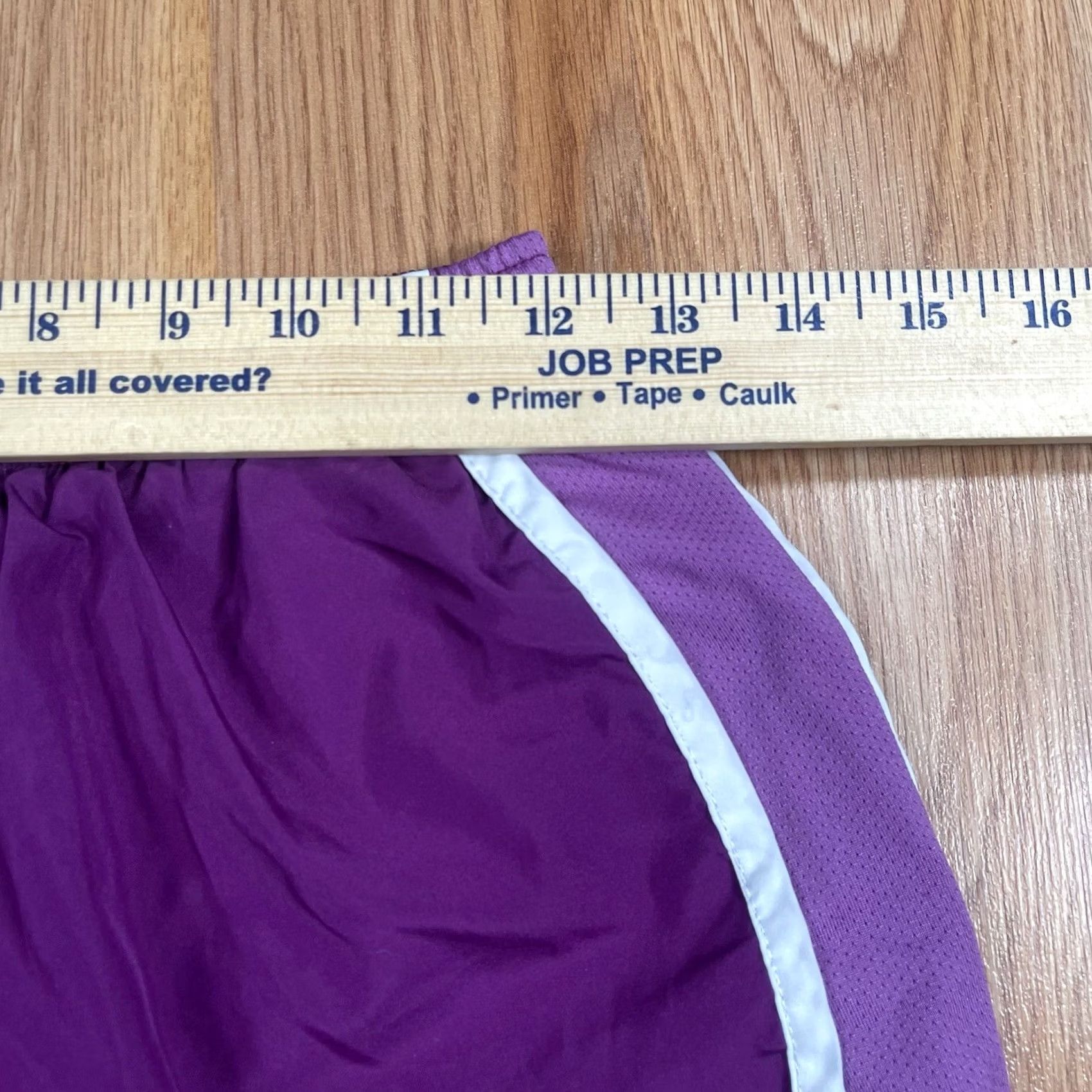 Nike Nike Shorts Womens Size Small Purple Dri Fit Athletic Running Cross Training Size 28" / US 6 / IT 42 - 4 Thumbnail