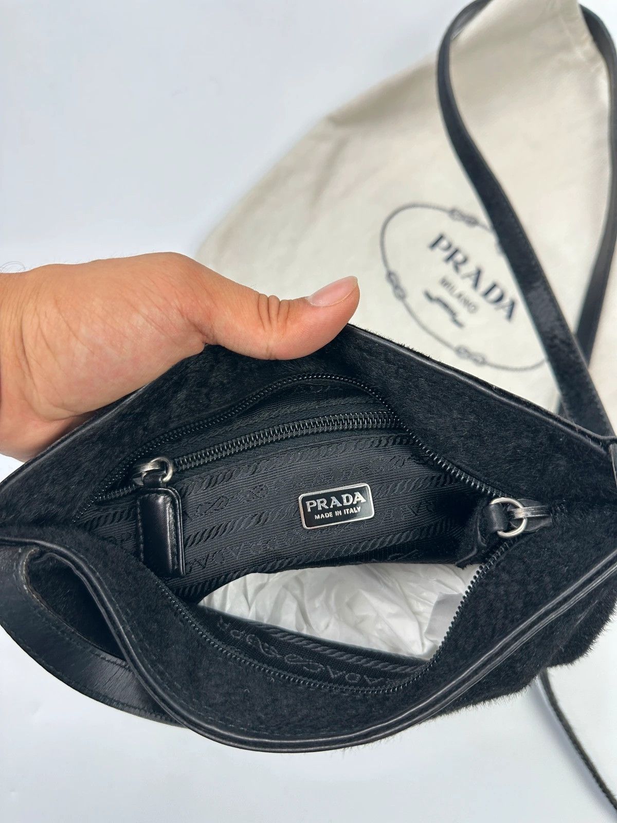 Prada Prada Milano 90’s Leather Fur Black Flat CrossBody Bag Size ONE SIZE - 9 Thumbnail