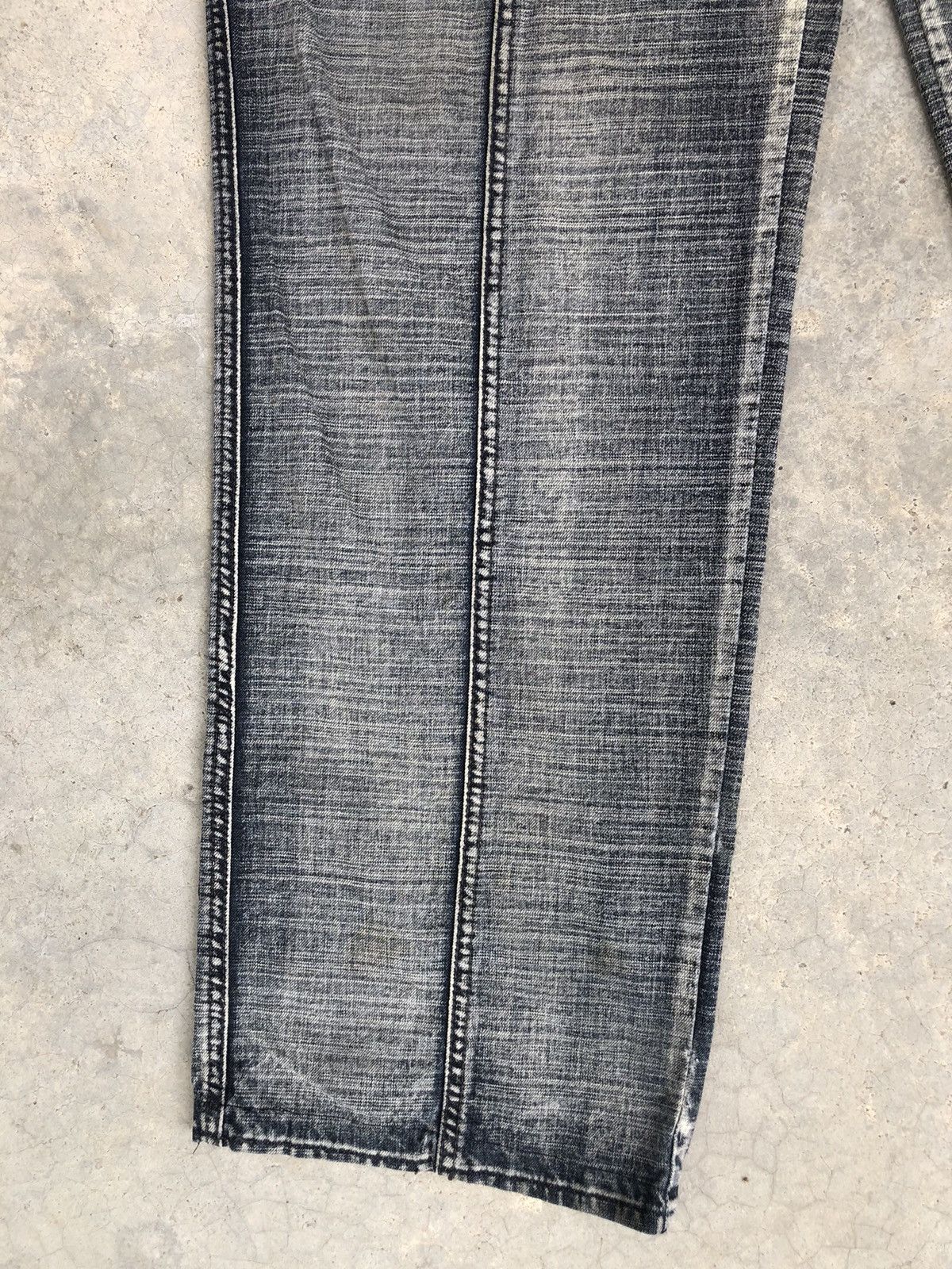 Fubu Japanese Fubu Baggy Jeans Hip Hop Distressed Jeans Size US 34 / EU 50 - 6 Thumbnail