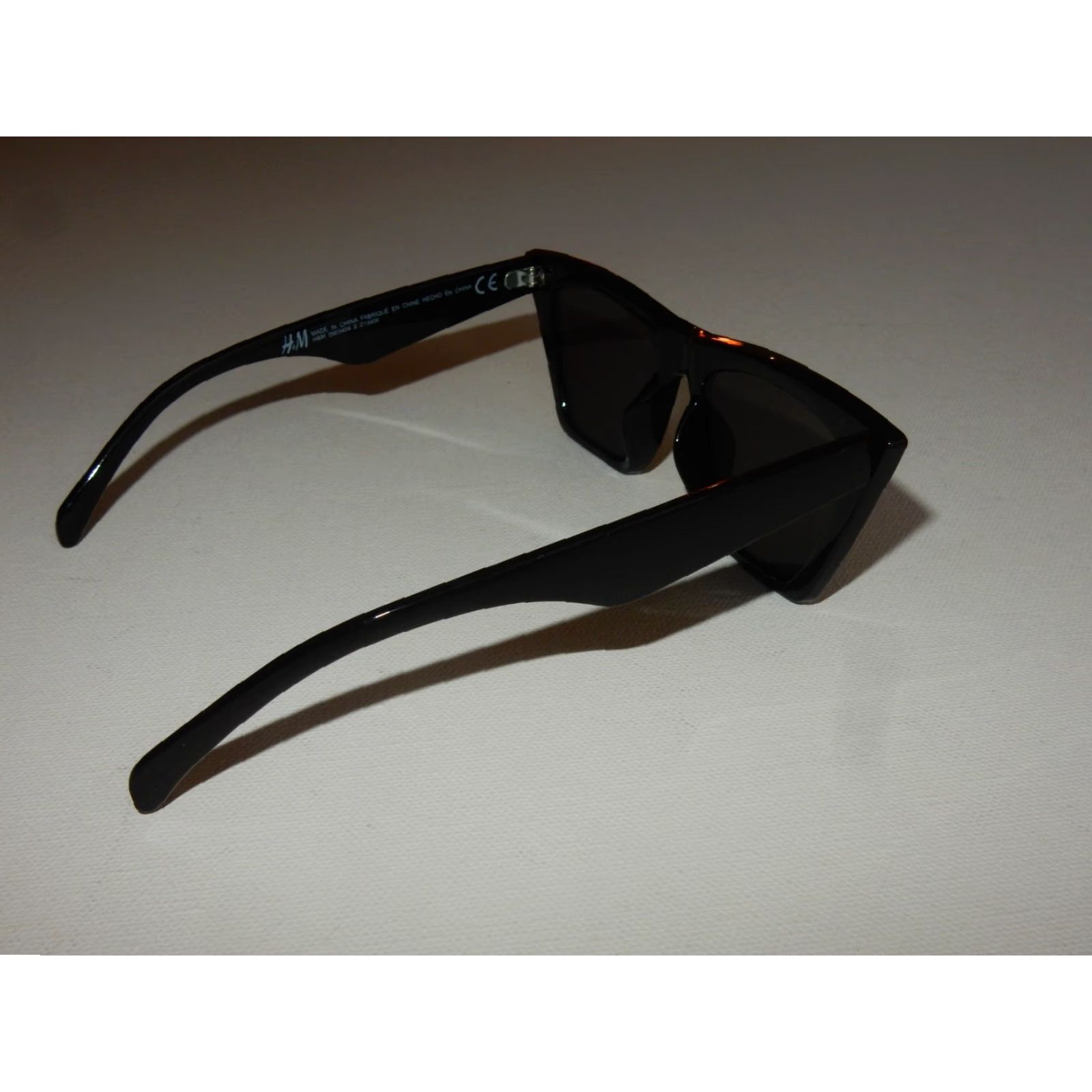 H&M H&M Women's Black Sunglasses - Frames with Minor Scratches Size ONE SIZE - 3 Thumbnail