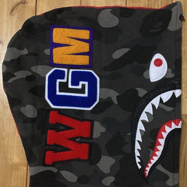 Bape BAPE Shark Full Zip Hoodie black camo x red a bathing ape Size US XXL / EU 58 / 5 - 5 Thumbnail