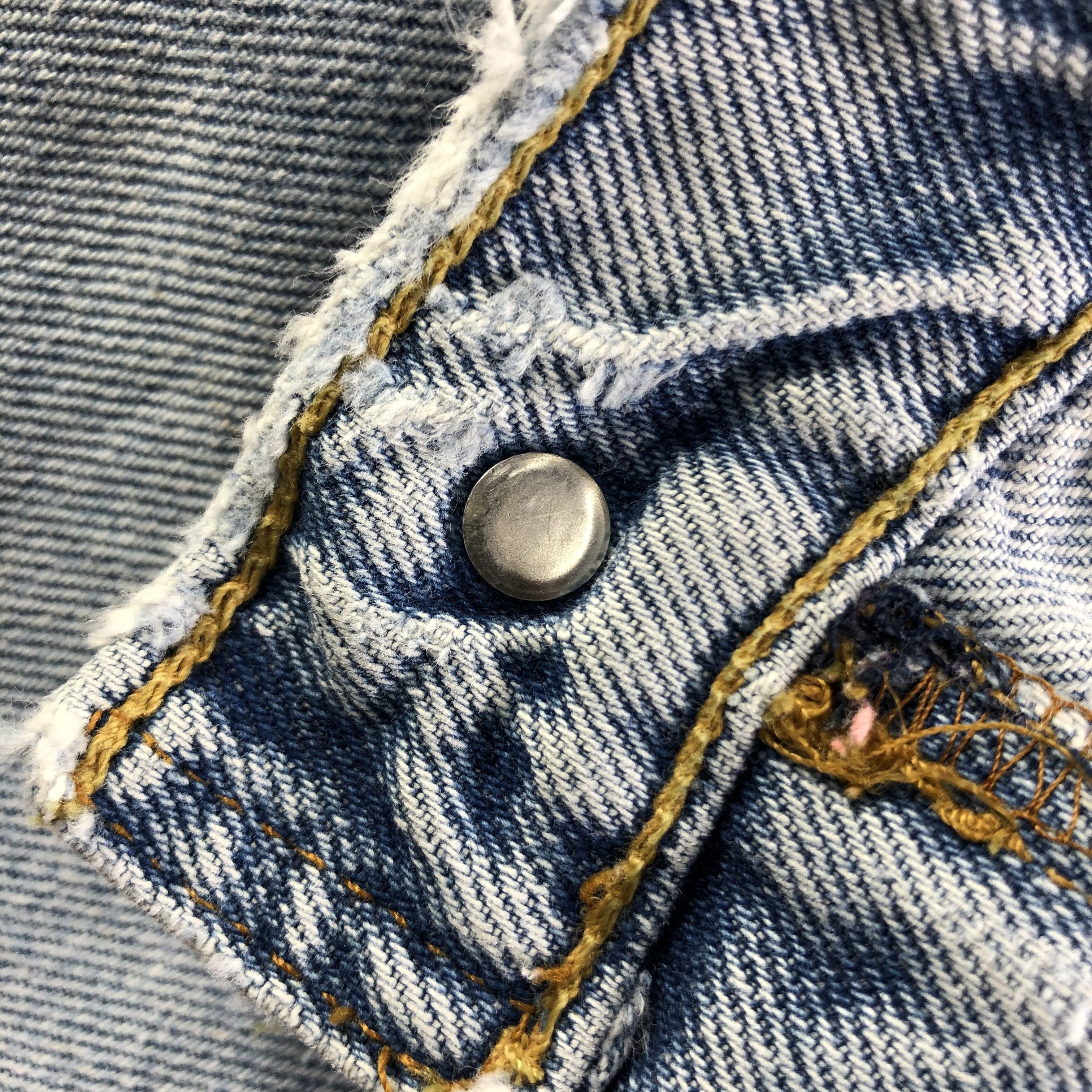 Levi's Vintage Light Wash Levis 550 Jeans-J3490 Size US 27 - 10 Thumbnail