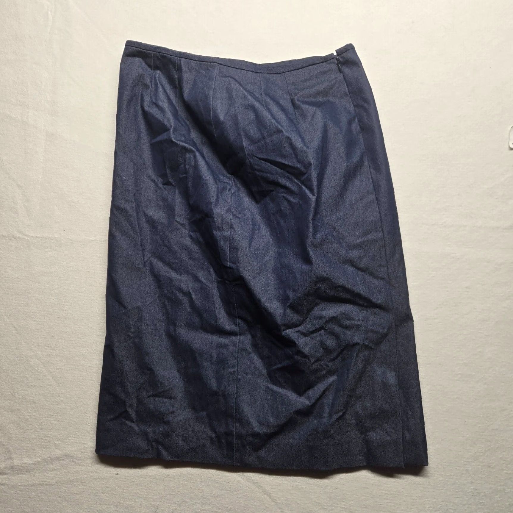 Kasper VINTAGE Kasper Pencil Skirt Black Knee Length Women Adult Size 10 Regular Mid Rise Zipper Knit Polyester Office Career Designer 90s-CAREER Womens Size 32" / US 10 / IT 46 - 7 Thumbnail