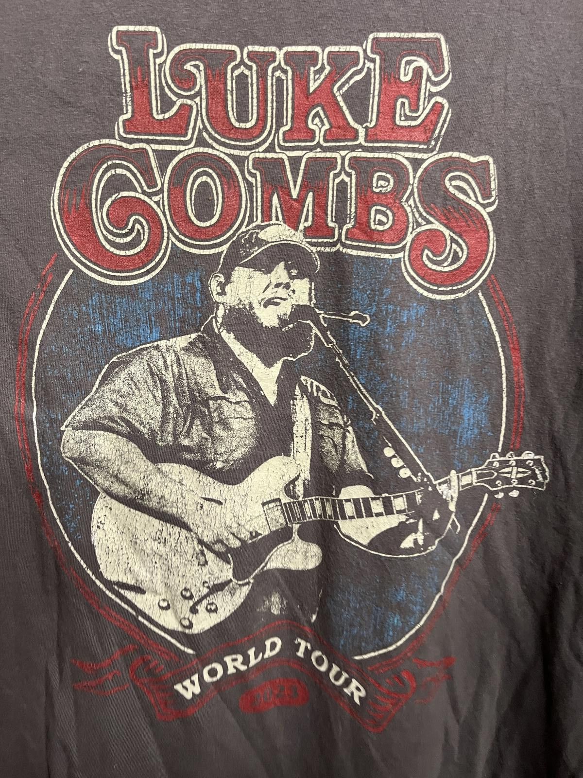 Designer Luke Combs 2023 World Tour Tour T-shirt - XL Size US XL / EU 56 / 4 - 4 Thumbnail