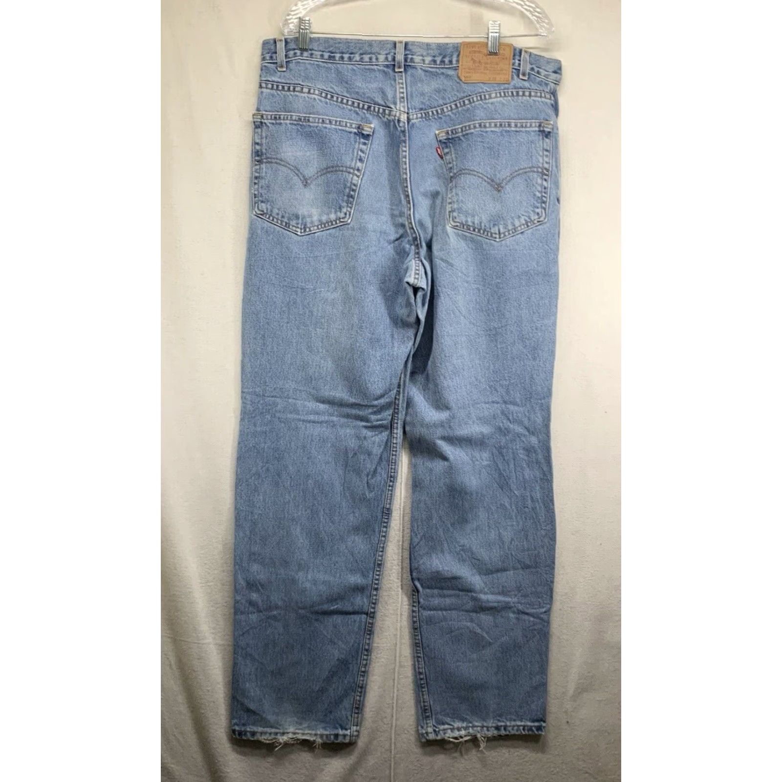 Levi's VINTAGE Levi's 550 Jeans Men’s 38x32 Relaxed Fit Tapered Blue Denim 90s Americana Size US 38 / EU 54 - 2 Thumbnail