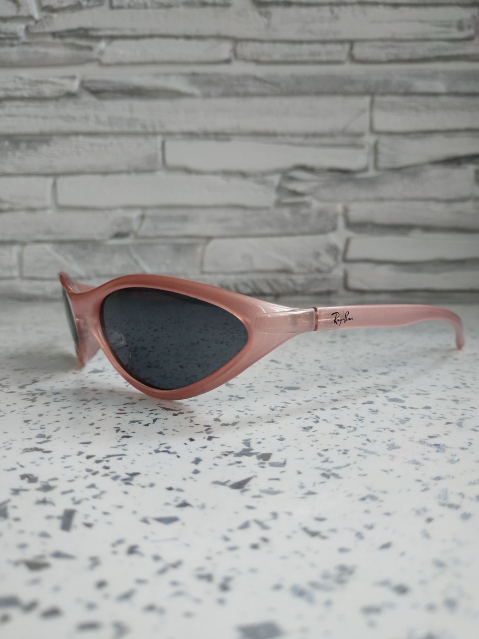 RayBan Vintage Ray Ban Sunglasses Size ONE SIZE - 6 Thumbnail
