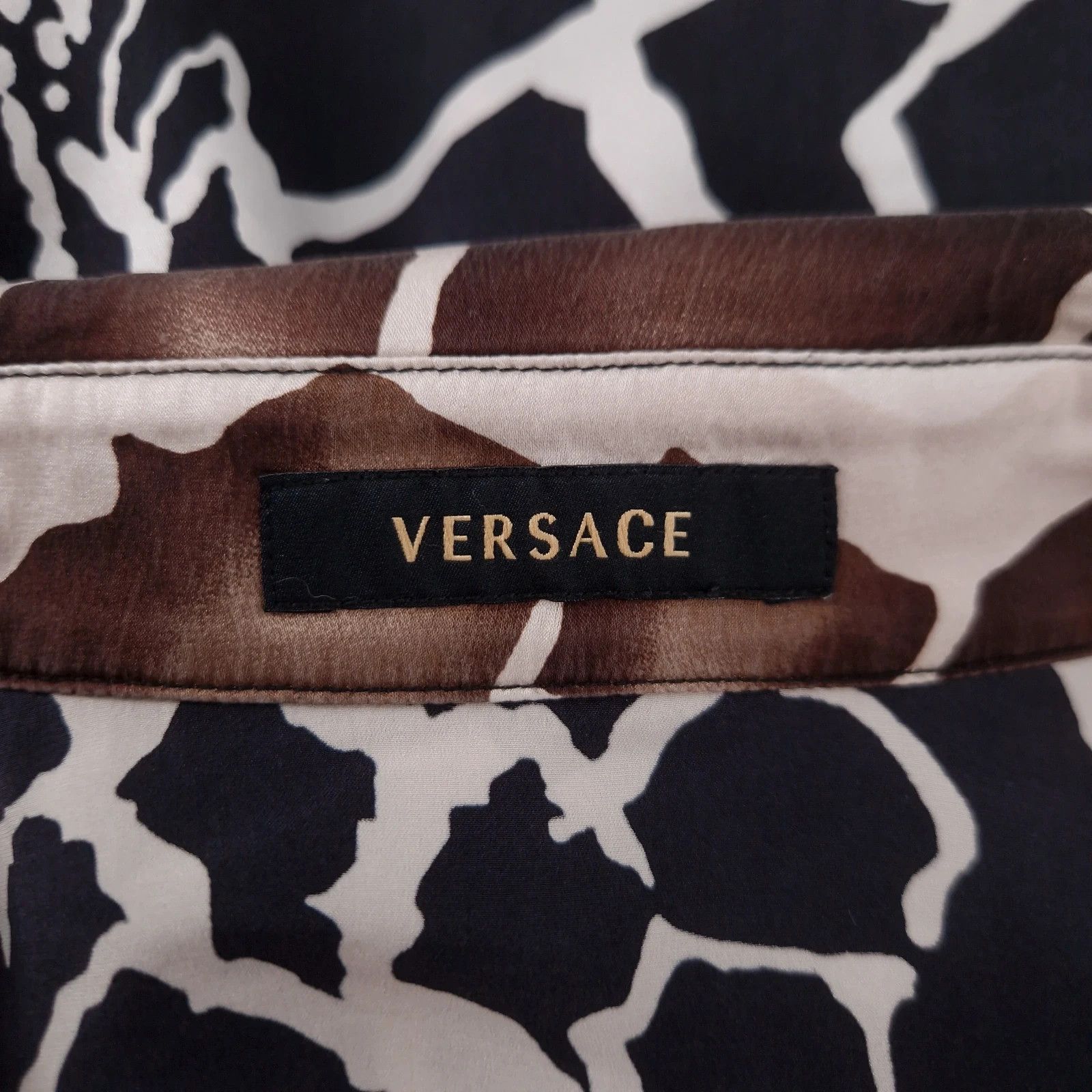 Versace Versace Giraffe Print Summer Shirt Size L / US 10 / IT 46 - 2 Thumbnail