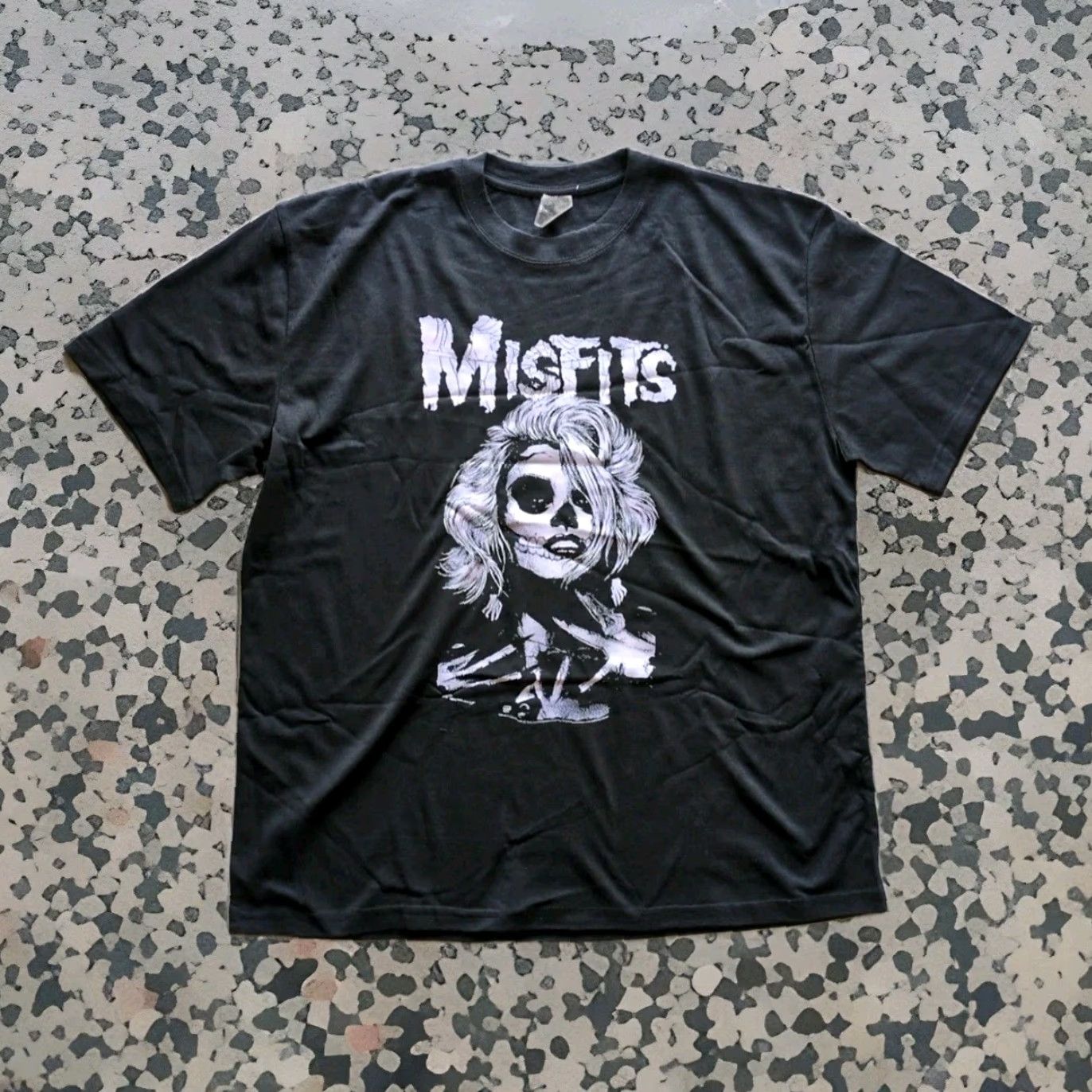 Vintage VINTAGE Misfits XL Single Stitch T-Shirt Danzig Black Cotton Men Short Sleeve Round Neck Graphic Print (Note: Ensure not adding extra spaces) Size US XL / EU 56 / 4 - 2 Thumbnail