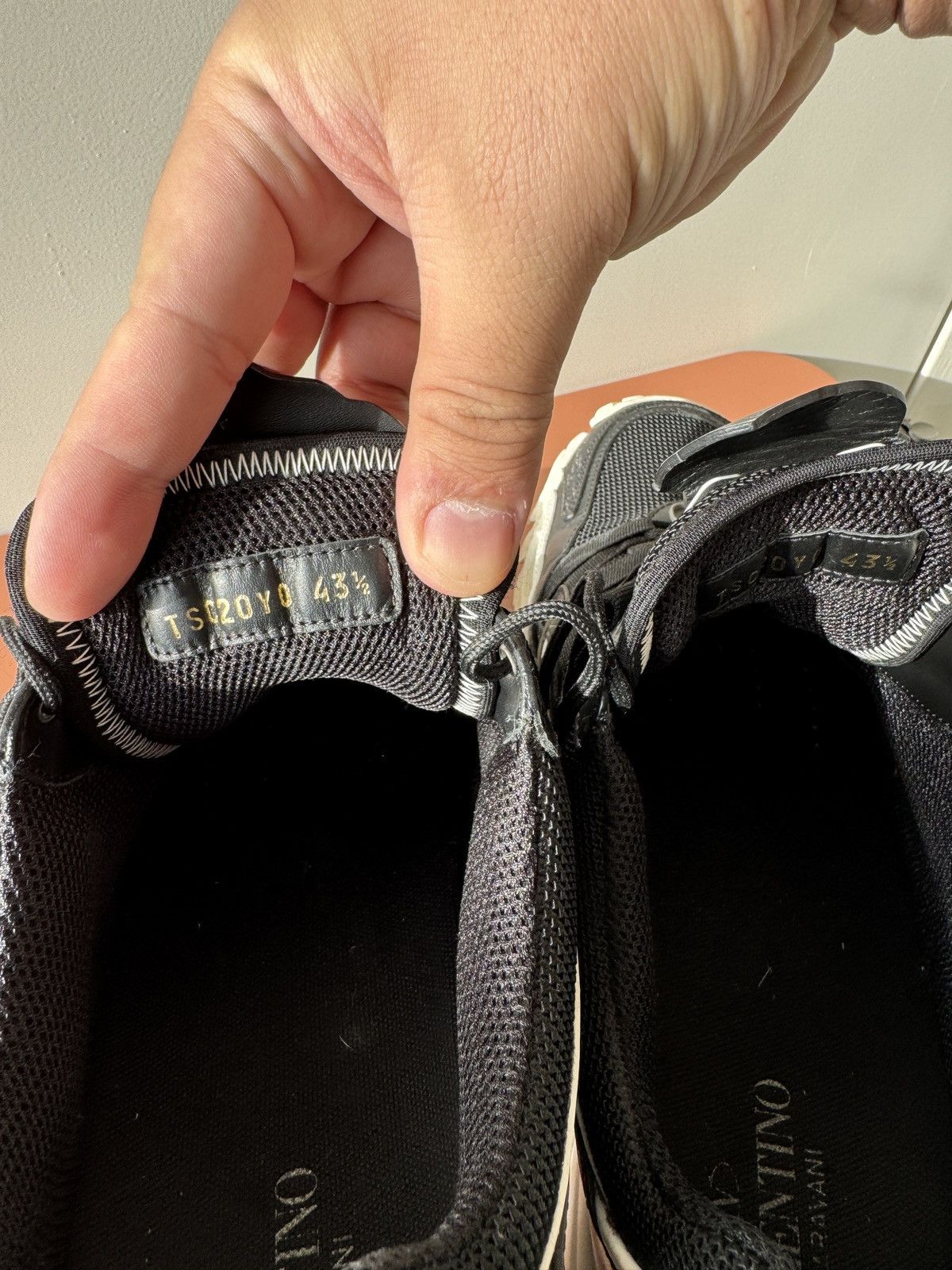 Undercover × Valentino Valentino x Undercover Jun Takahashi Size US 10.5 / EU 43-44 - 9 Thumbnail