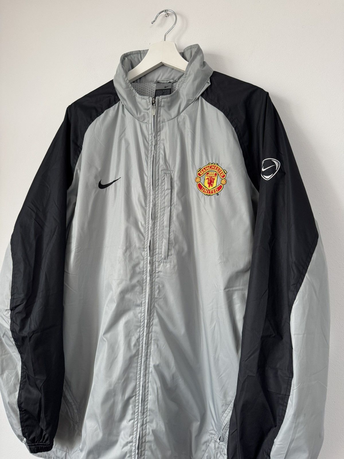 Nike Vintage Nike Manchester United Clima-Fit Jacket Vodafone Era Size US XL / EU 56 / 4 - 2 Thumbnail