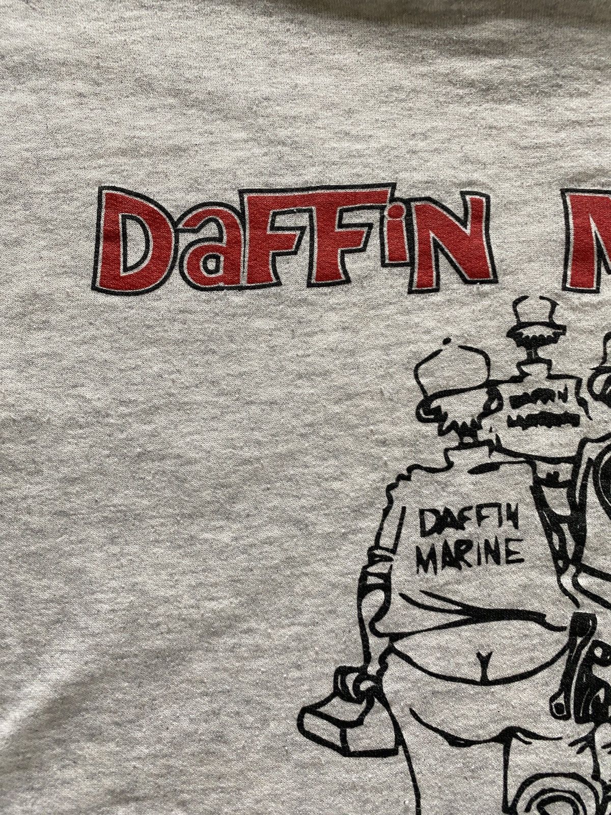 Hanes Vintage Daffin Marine Fishing Short Boxy Crewneck Sweatshirt Size US XL / EU 56 / 4 - 15 Thumbnail