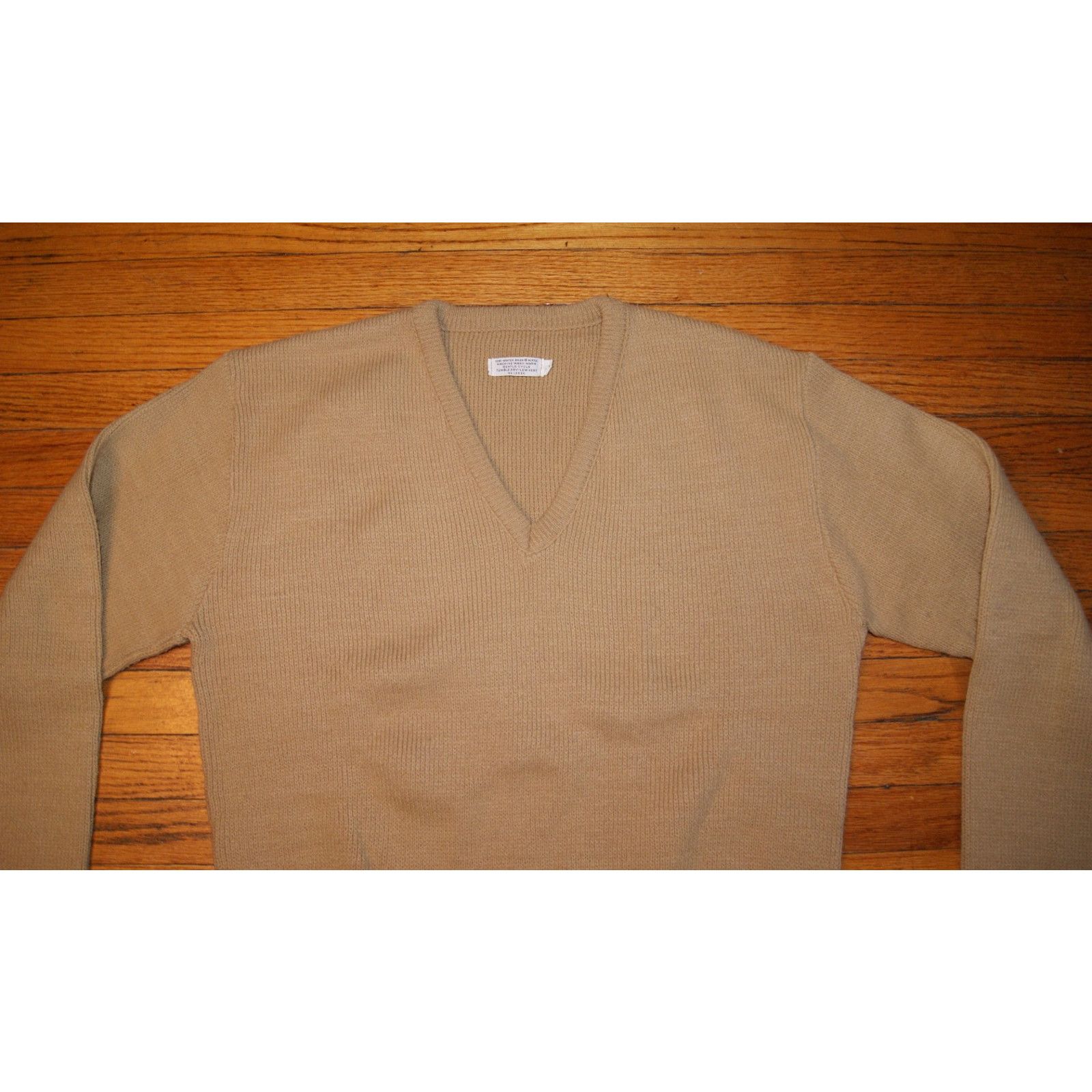Vintage VTG Mens Large Wintuck Orlon Acrylic VNeck Sweater Grandpa Size US L / EU 52-54 / 3 - 1 Thumbnail
