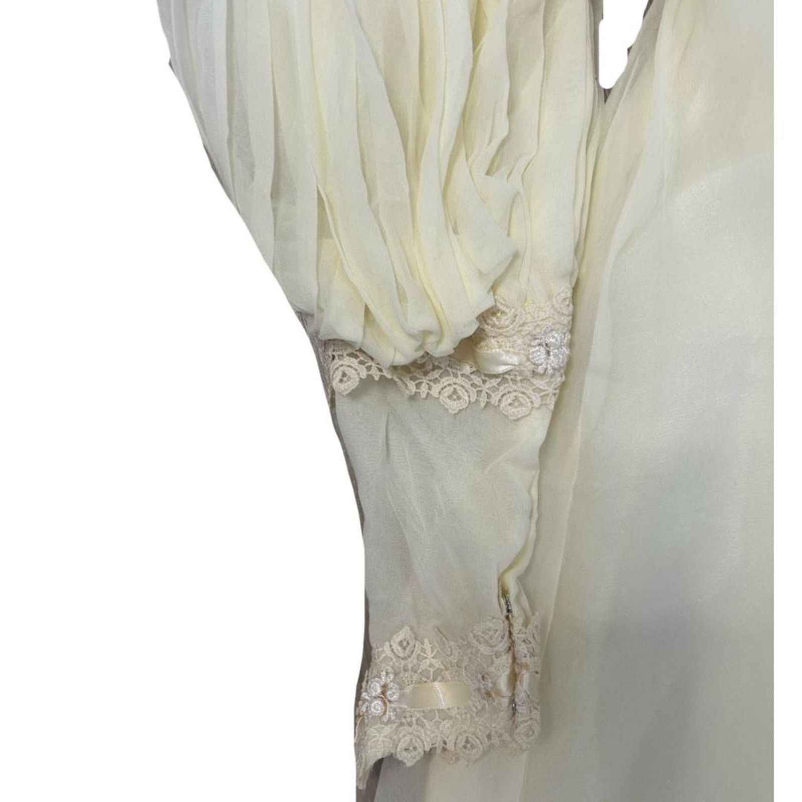 Vintage 70s vintage prairie dress victorian maxi wedding dress Size S / US 4 / IT 40 - 7 Thumbnail