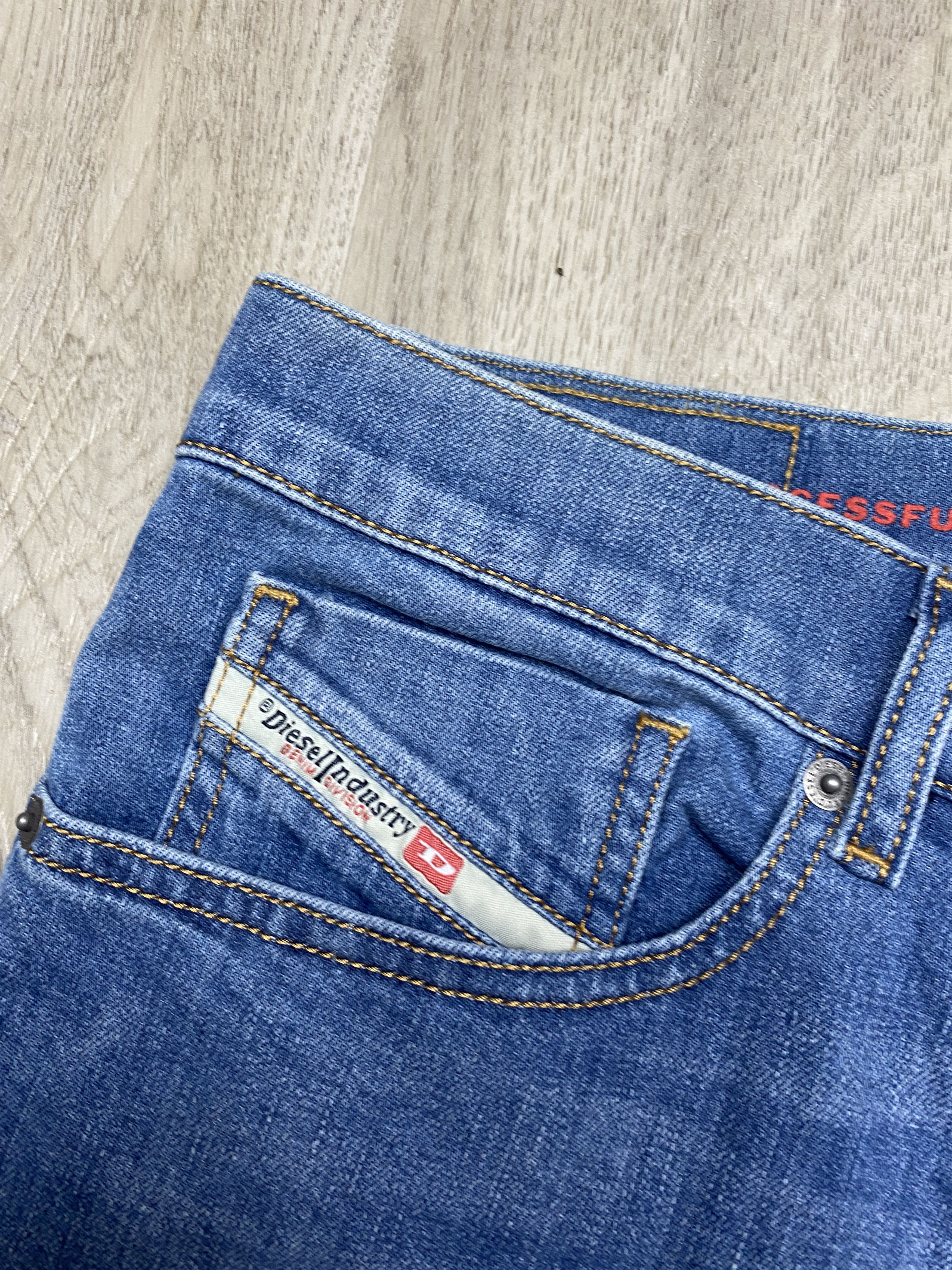 Diesel Diesel Vintage Mens Denim Pants Jeans Size US 34 / EU 50 - 3 Thumbnail