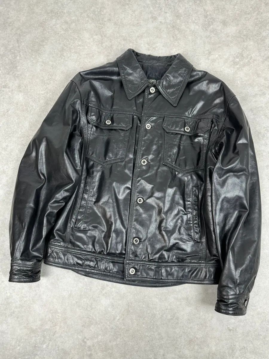 Gianfranco Ferre 2000s Gianfranco Ferré Black Leather Trucker Jacket Size US M / EU 48-50 / 2 - 4 Thumbnail