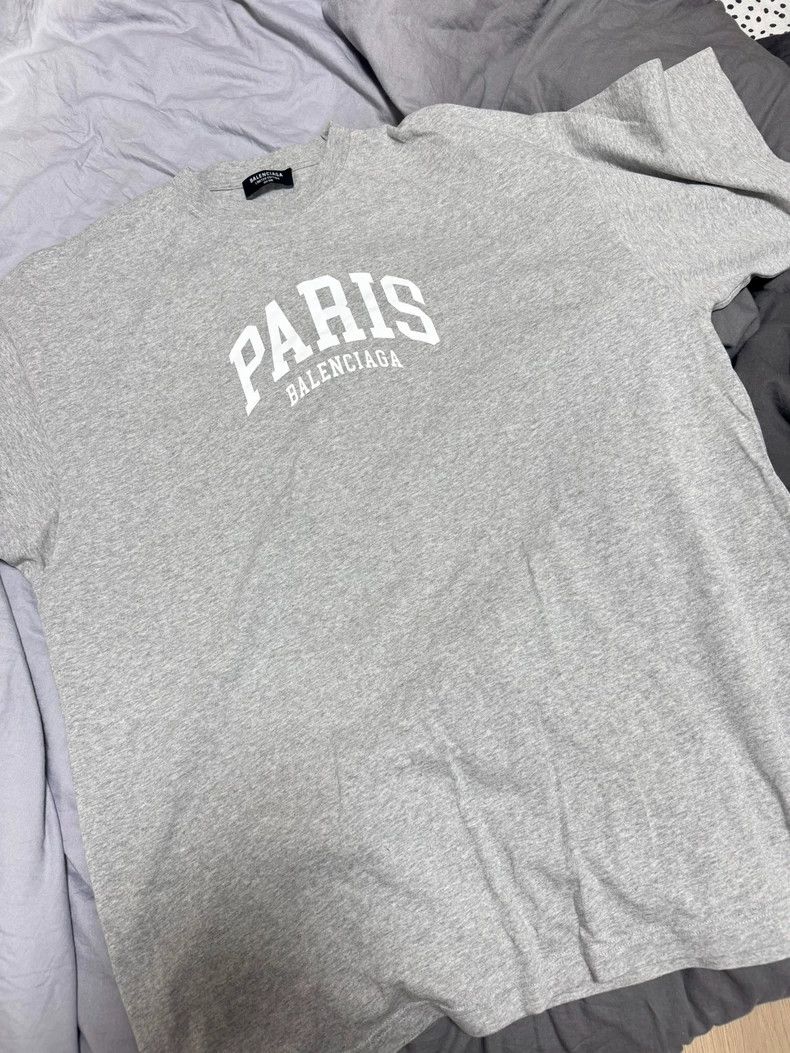 Balenciaga Balenciaga Paris T-shirt, brand new unworn, size 2 Size US M / EU 48-50 / 2 - 1 Thumbnail
