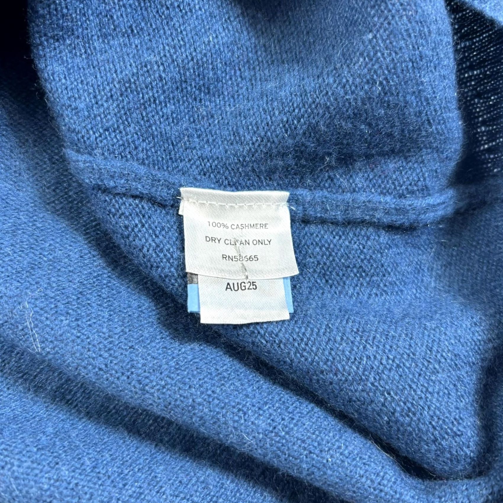 Nordstrom Nordstrom Cashmere Sweater Women Large Blue V-Neck Lightweight Quiet Luxury Cozy Pullover Knit Wool Casual Winter Size L / US 10 / IT 46 - 4 Thumbnail