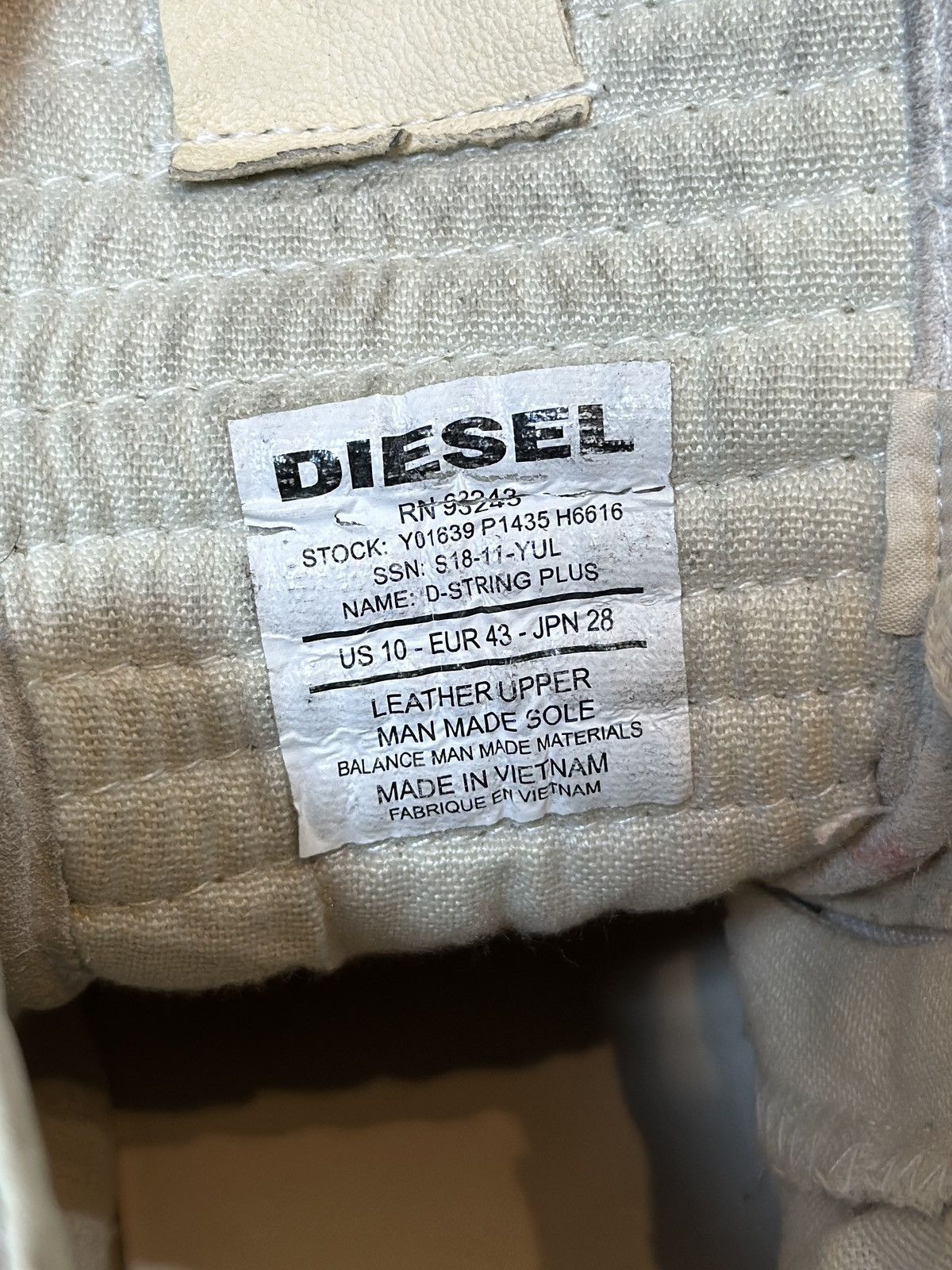 Diesel (SS18) D-STRING PLUS HI TOP Size US 10 / EU 43 - 11 Thumbnail
