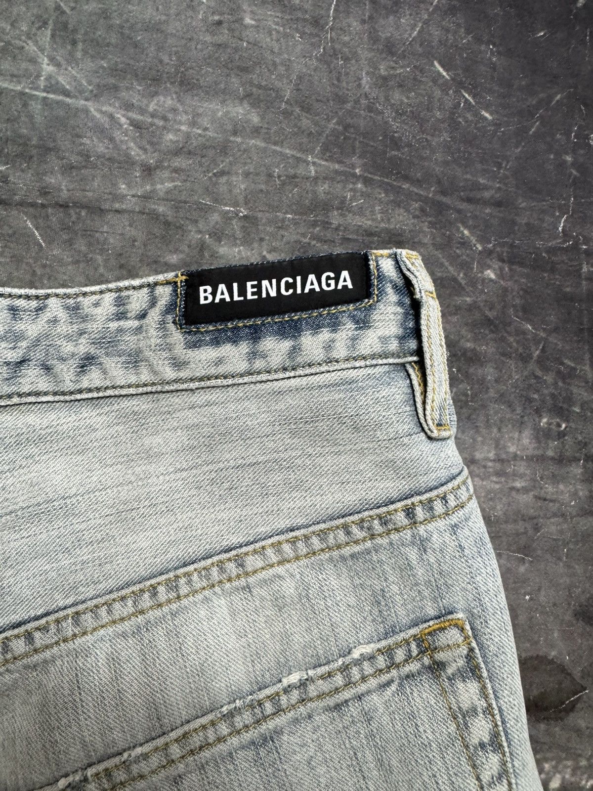 Balenciaga Balenciaga Baggy Denim Jeans Size US 30 / EU 46 - 9 Thumbnail