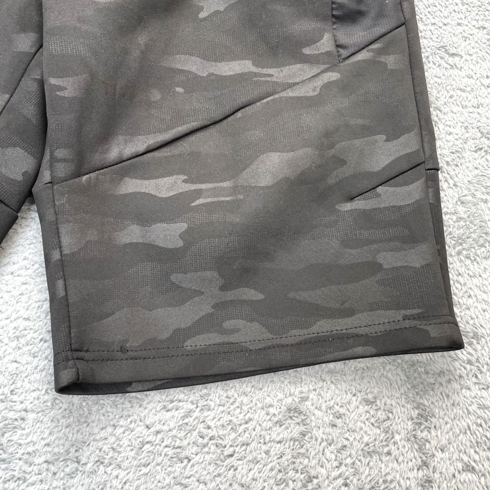 Vintage Encrypted Shorts Mens M Black Camouflage Athletic Drawstring Waist Gym Running Size US 31 - 3 Thumbnail