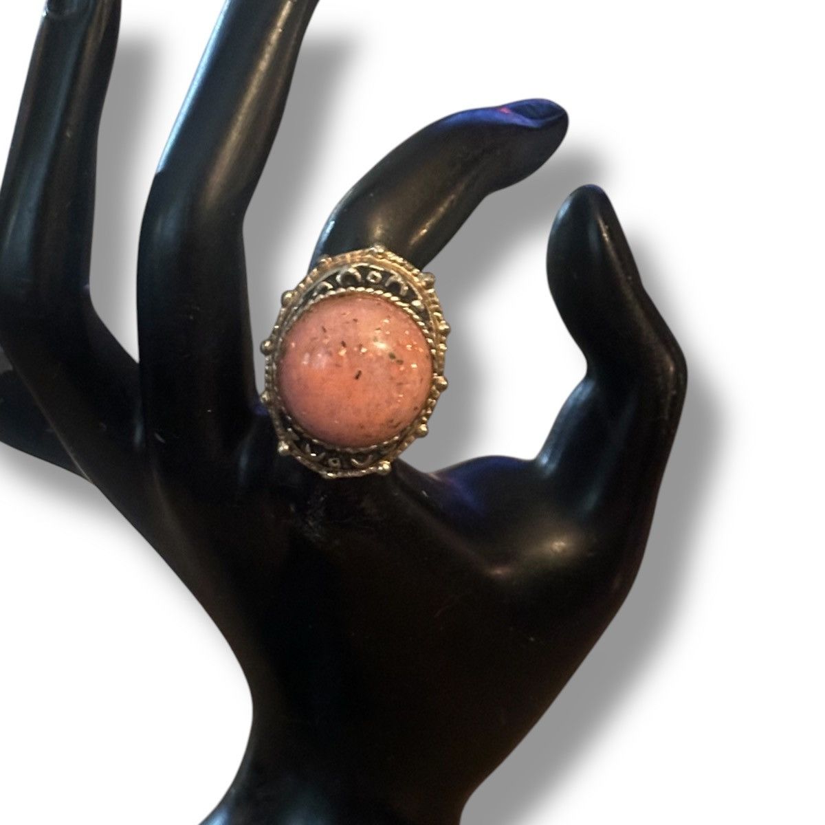 Vintage Vintage Victorian Pink Coraline stone ring Size ONE SIZE - 2 Thumbnail