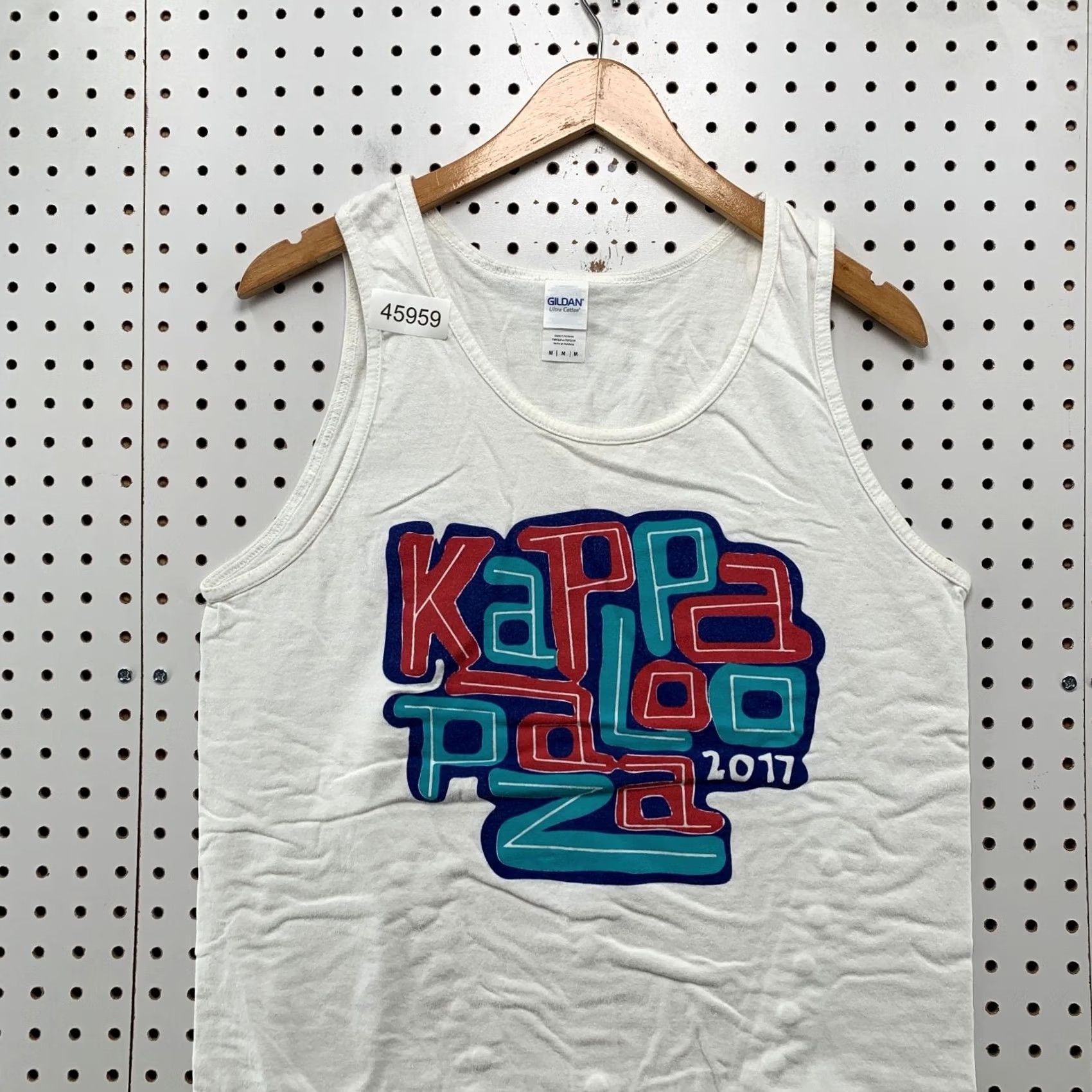 Gildan Dreams In Motion Lolapalooza Tank Shirt Mens M White 2017 Music Festival Sleeveless Size US M / EU 48-50 / 2 - 2 Thumbnail