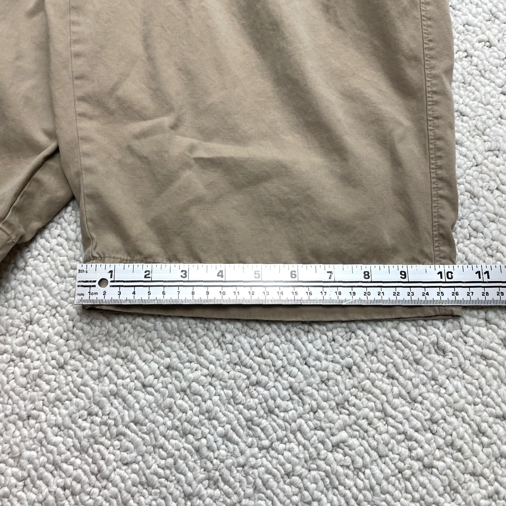 J.Crew J.Crew Shorts Mens 32 Cotton Beige Chino Flat Front 10" Inseam Pockets Solid Casual 10" Inseam Size US 32 / EU 48 - 2 Thumbnail