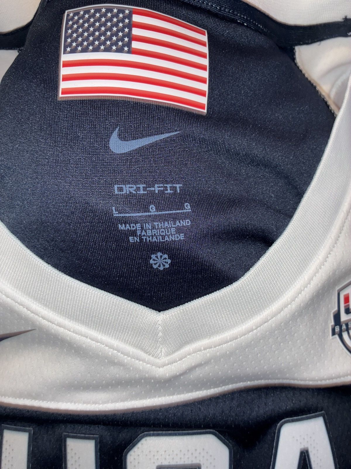 Nike Nike drifit team usa size Large baseketball jersey Size US L / EU 52-54 / 3 - 7 Thumbnail