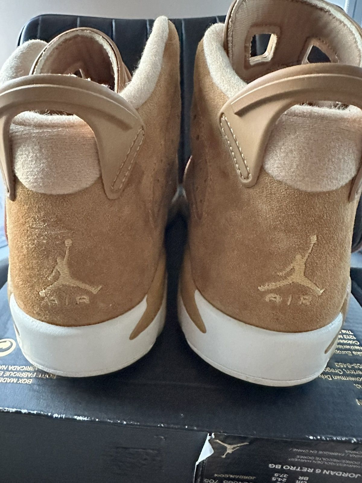 Jordan Brand × Nike AIR JORDAN 6 RETRO BG 6.5Y *DAMAGE BOX* Size US 6.5 / EU 39-40 - 1 Thumbnail