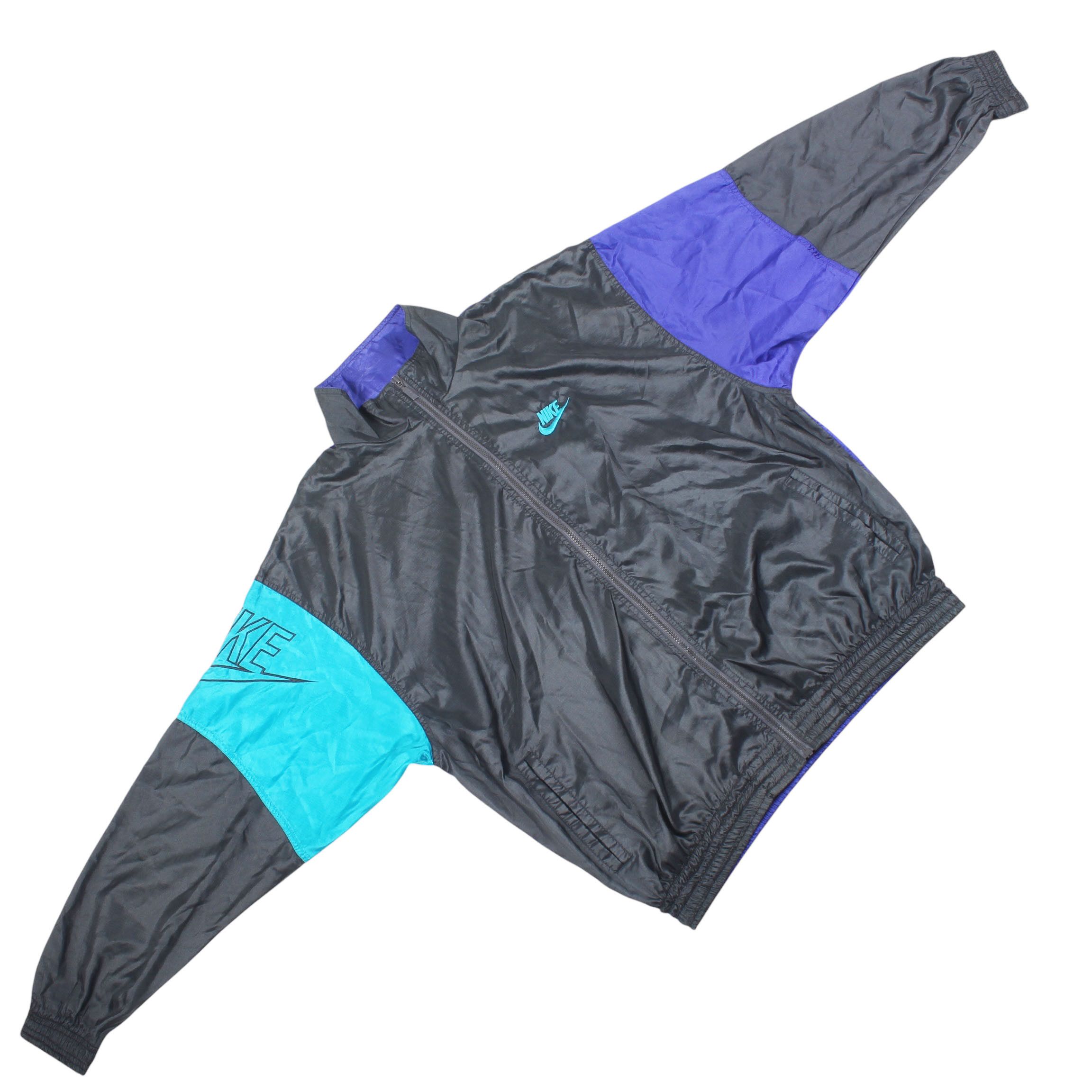 Nike Vintage Nike Big Swoosh Logo Windbreaker Jacket Size US XL / EU 56 / 4 - 2 Thumbnail