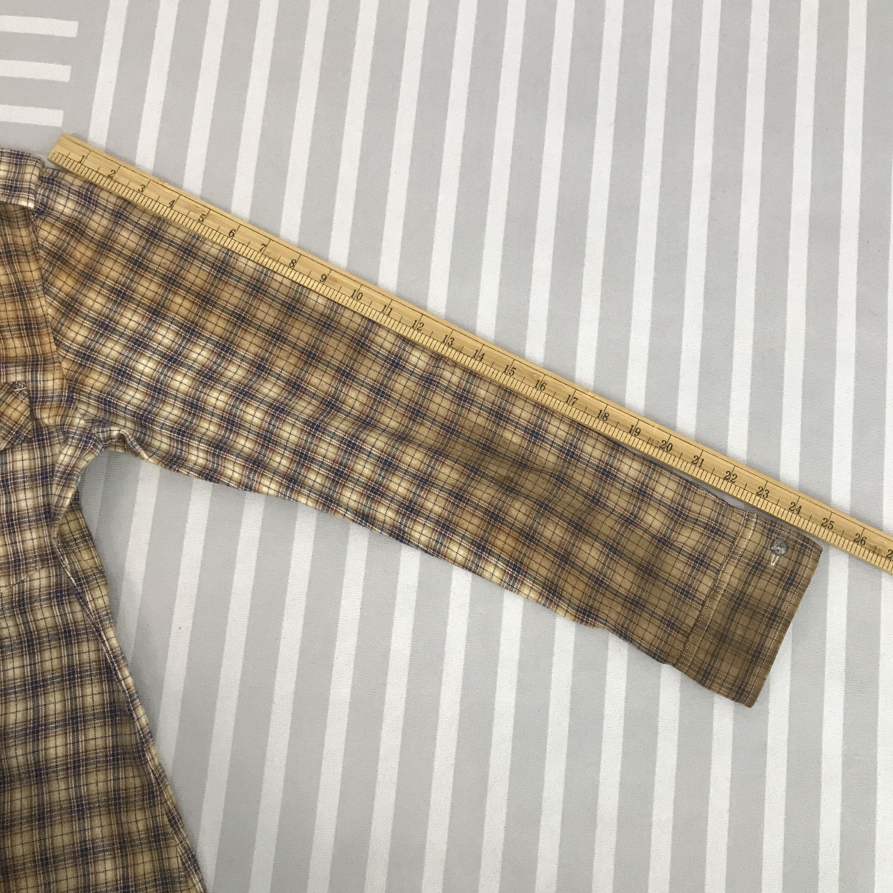 Japanese Brand × Roar × Vintage Vintage Roar Rusty Made in Japan flannel button up shirt Size US L / EU 52-54 / 3 - 5 Thumbnail