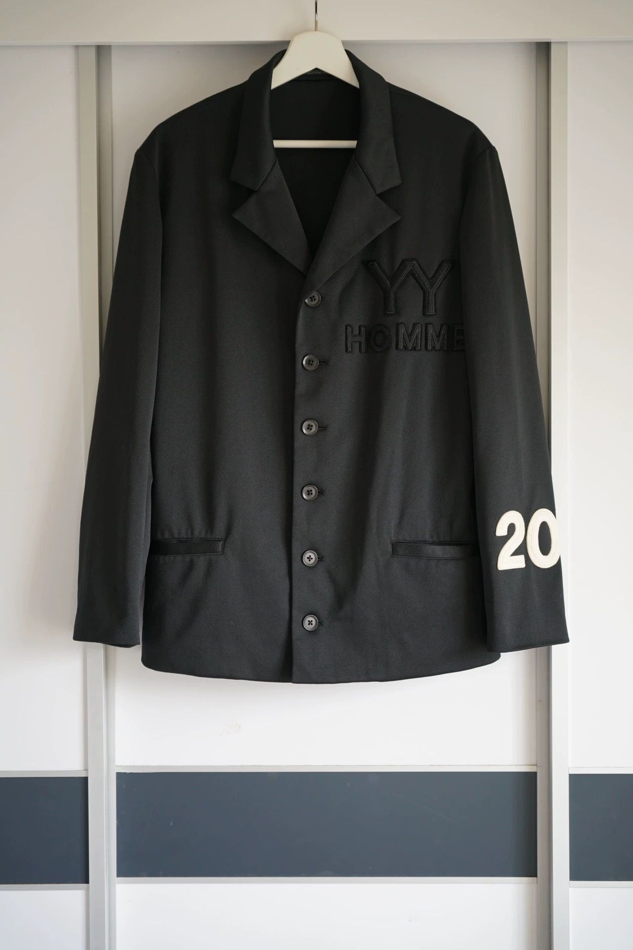 Yohji Yamamoto Black Button-Front Jacket with Embroidered Details Size US L / EU 52-54 / 3 - 1 Thumbnail