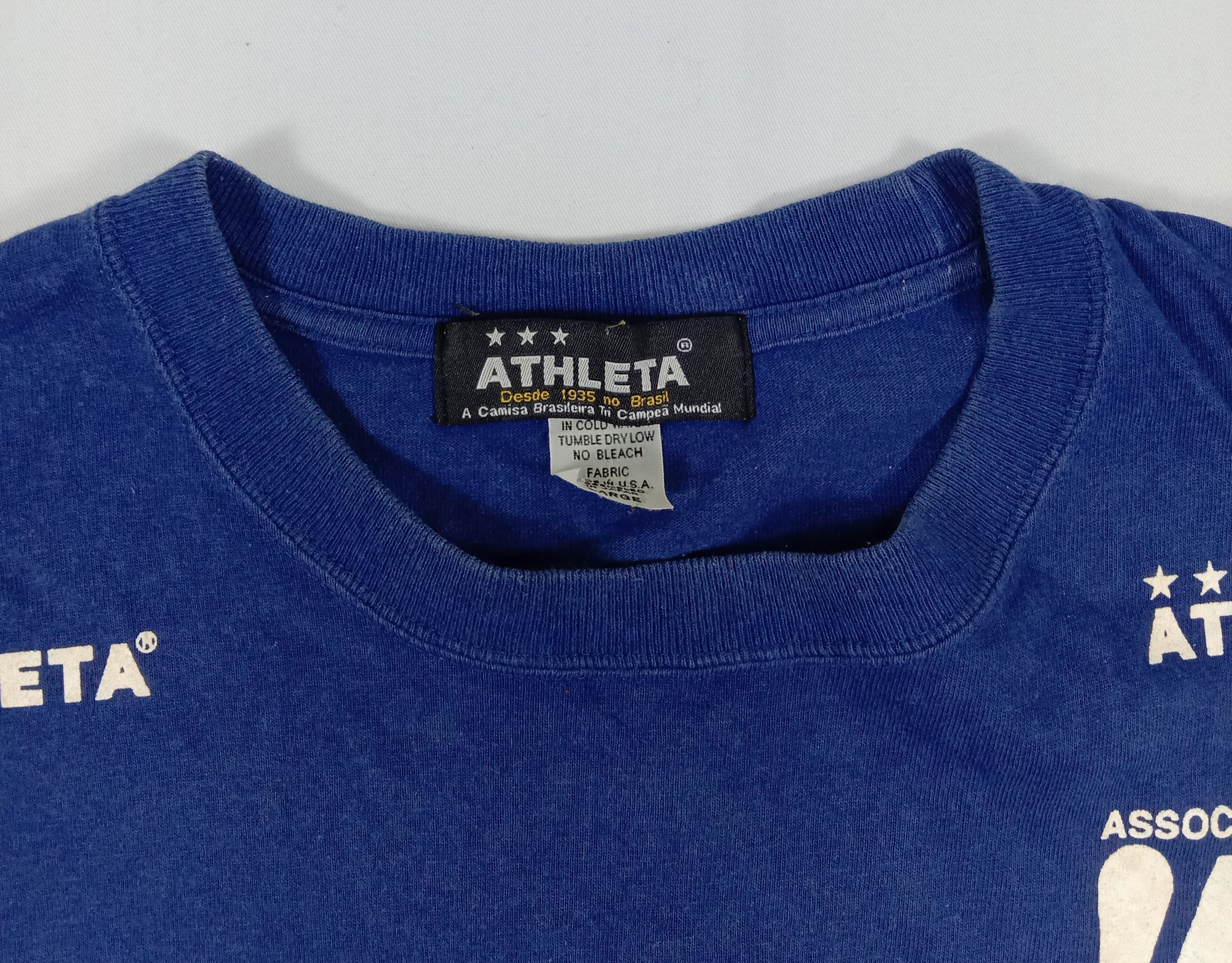 Vintage Vintage Athleta Sportwear T Shirt Size US L / EU 52-54 / 3 - 4 Thumbnail