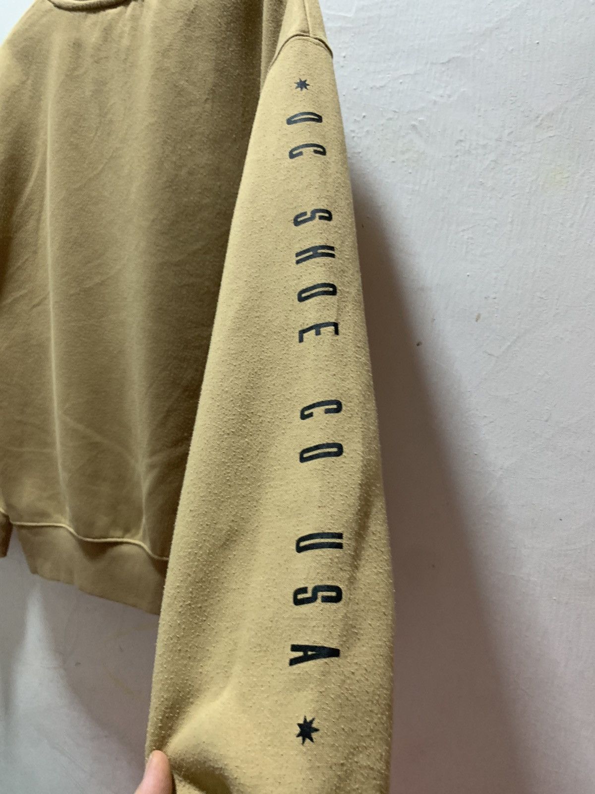 DC Y2K Dc DCSHOECOUSA Big Logo Distressed Sweatshirt Size US S / EU 44-46 / 1 - 9 Thumbnail
