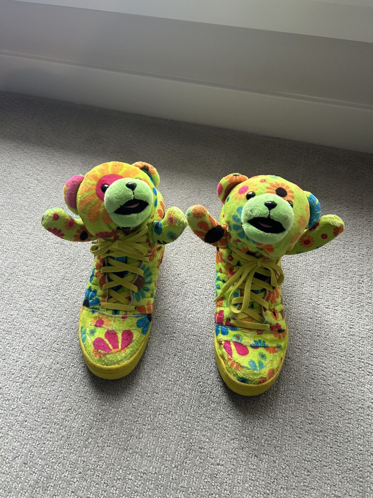 Jeremy Scott Adidas Jeremy Scott Bear Flower Camo 🌸 Size US 9 / EU 42 - 8 Thumbnail