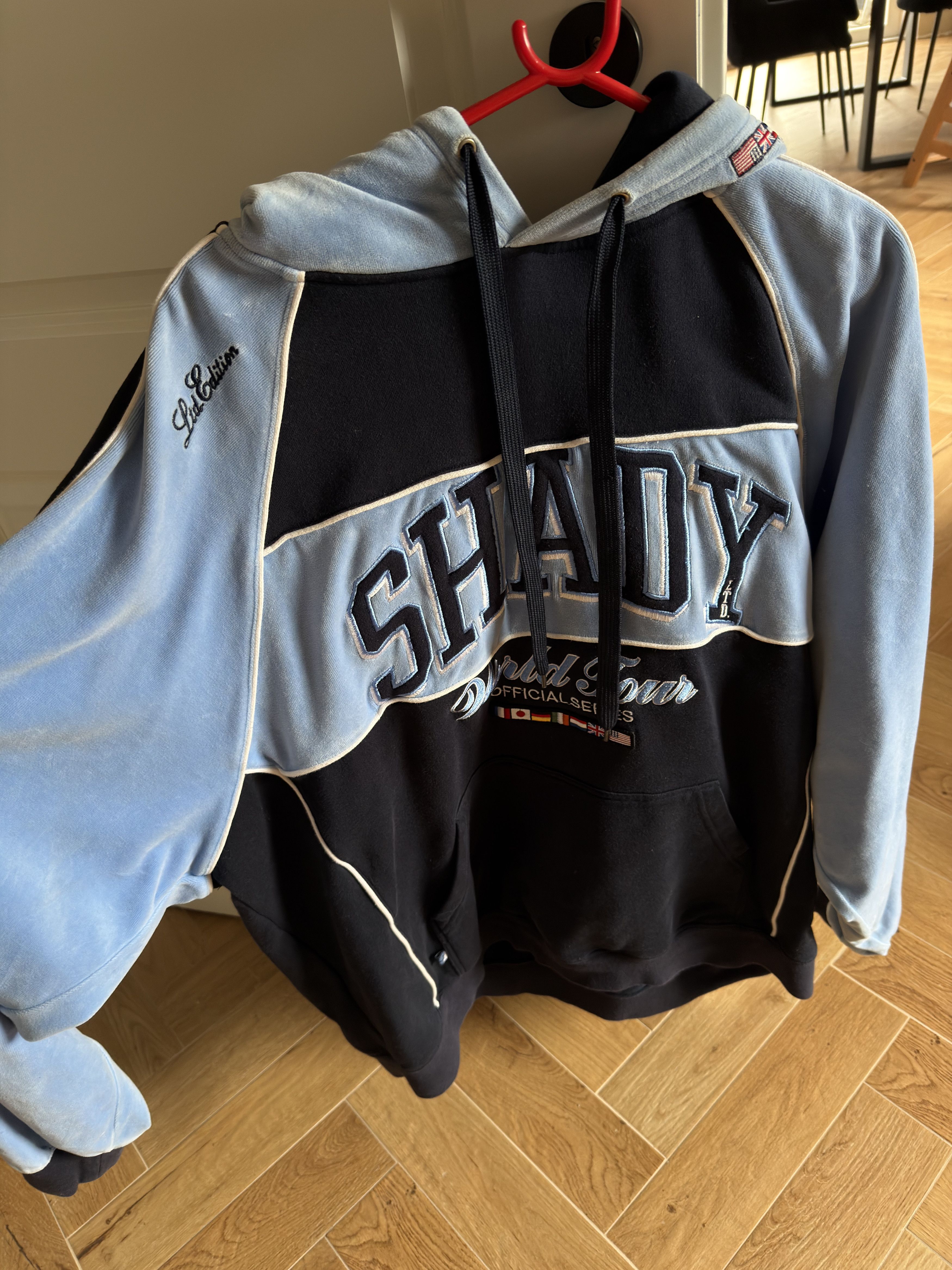 Eminem Jan Erdbories Size US XL / EU 56 / 4 - 1 Thumbnail
