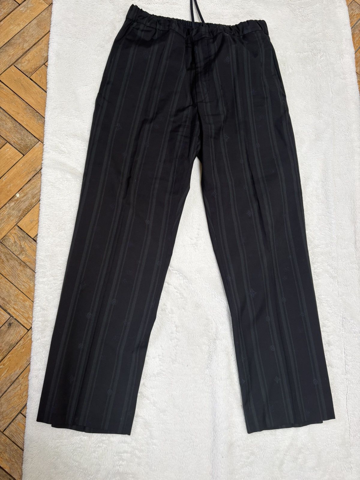 Louis Vuitton Louis Vuitton Drawstring Monogram Trousers Black/Green Size US 32 / EU 48 - 3 Thumbnail