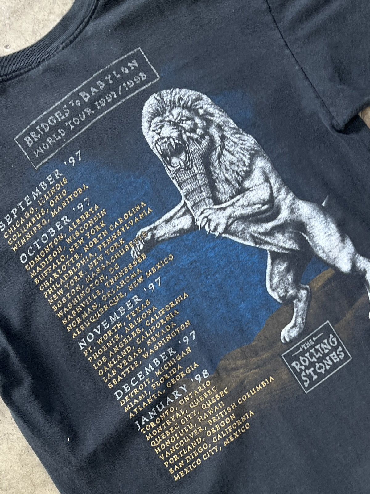 Band Tees Vintage 1997 90s The Rolling Stones Bridgerds Babylion XL Size US XL / EU 56 / 4 - 2 Thumbnail