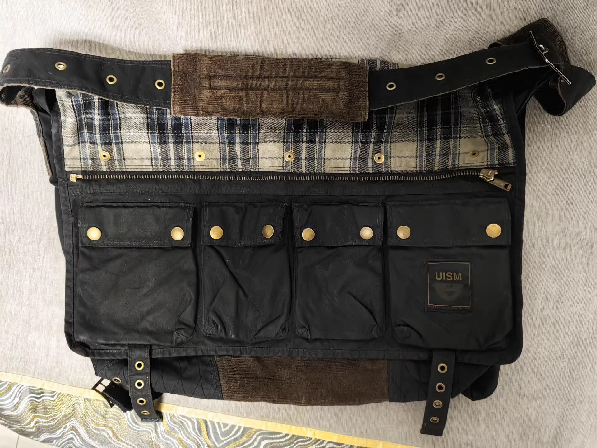 The Undercover Messenger Bag-2505 in Black, Men's