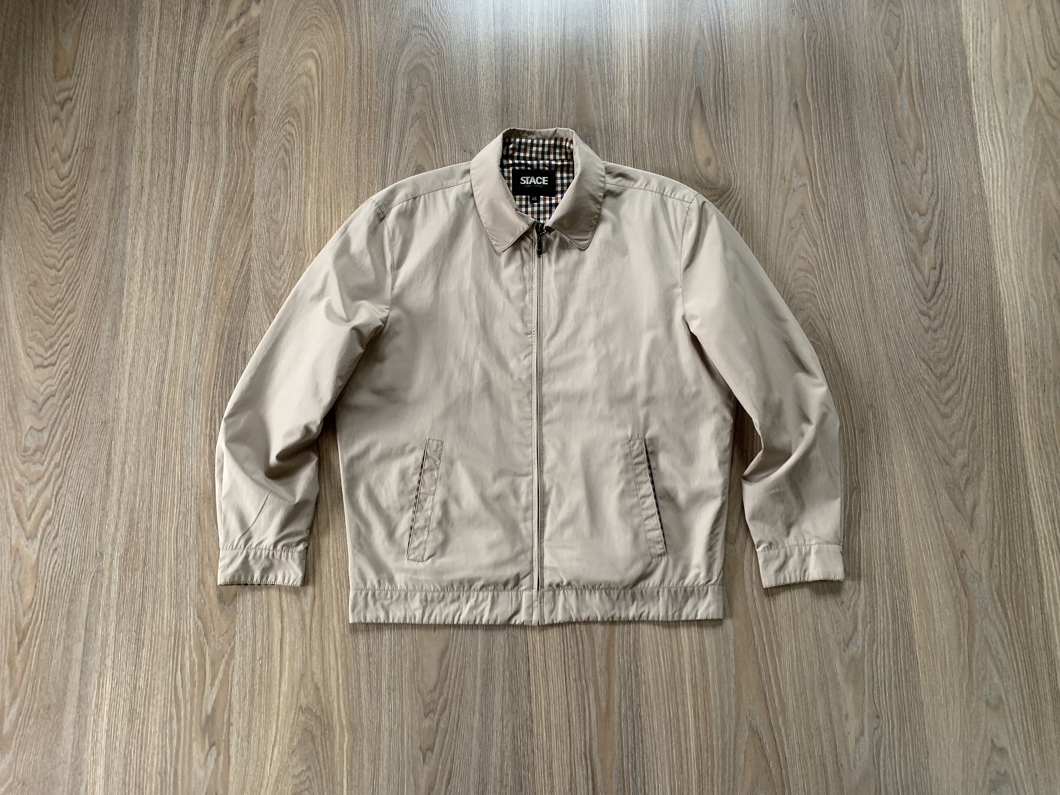 Designer Stace Italy Style Light Casual Beige Jacket Size US S / EU 44-46 / 1 - 1 Thumbnail