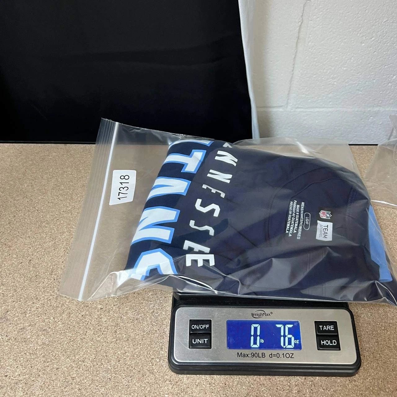 Other Tennessee Titans Shirt Men Blue Long Sleeve Crew Neck New L Size US L / EU 52-54 / 3 - 7 Thumbnail