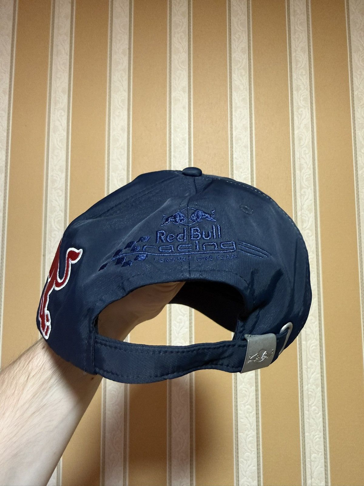 Red Bull Sebastian Vettel Red Bull Racing Cap 2010 World Champion Size ONE SIZE - 5 Thumbnail