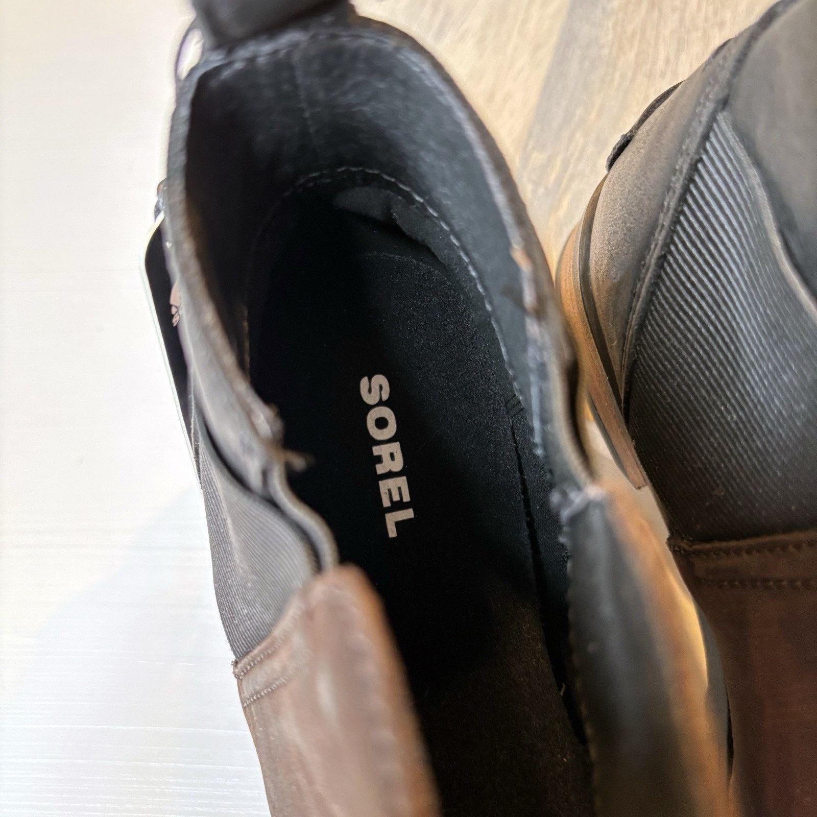 SOREL NWT Sorel Women's Emelie Chelsea Brown Leather Boots Sz 6.5 Size US 6.5 / IT 36.5 - 8 Thumbnail